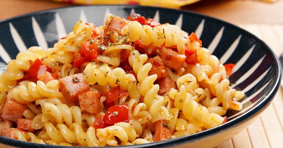 Macarrão com bacon