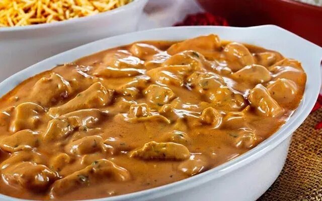Strogonoff de frango